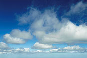 Nubes, de vuelta a España